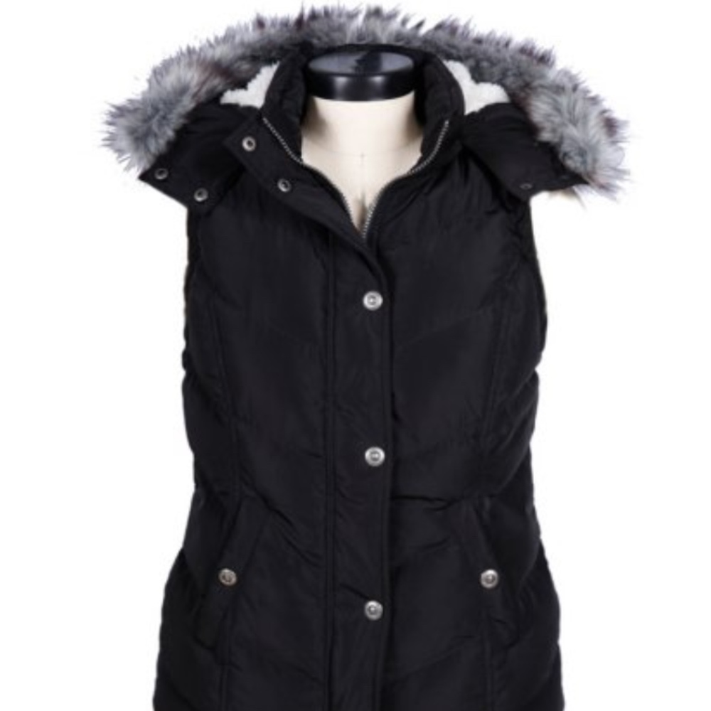 Green Tea Black Puffer Vest with Faux Fur Hood